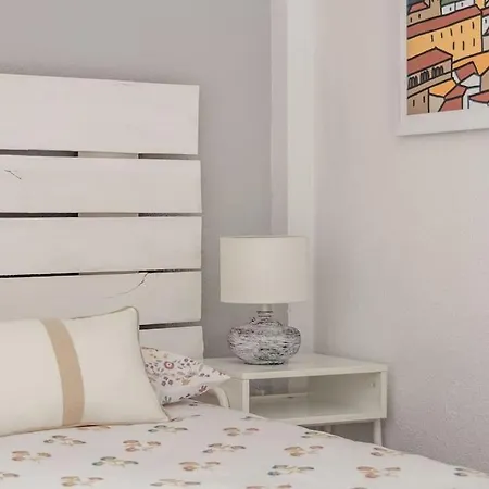 Con Terraza A 4 Minutos De La Catedral Appartement
